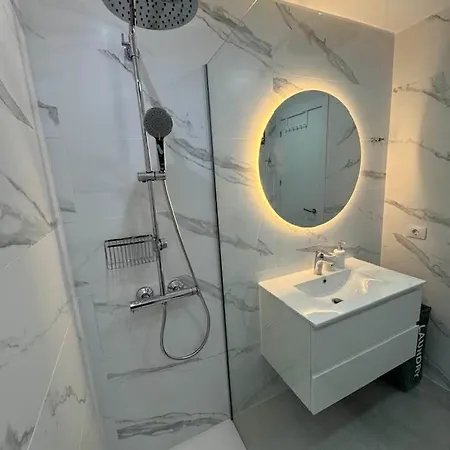 Royal Diamantes I With Ac 펜션 로스크리스티아노스