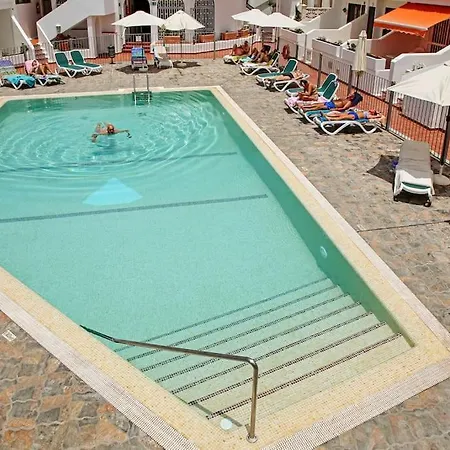 Royal Diamantes I With Ac * Los Cristianos (Tenerife)